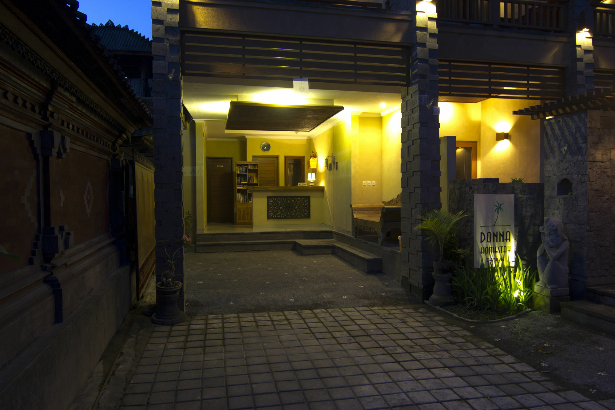 Donna Homestay Sanur Zewnętrze zdjęcie